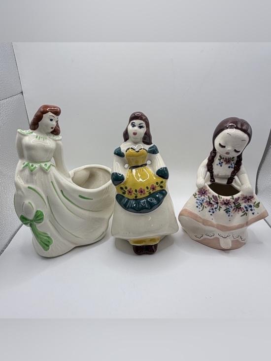 Other - Vintage DeLee Art figural lady planters from the 1940s